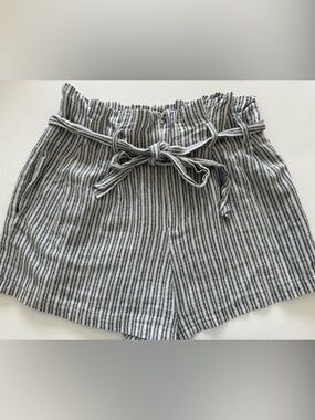 Altar’d State Striped Tie-Waist Shorts - Blue & White size Large